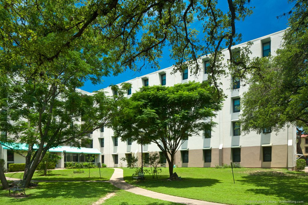 North Loop Apartments